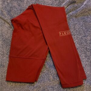 Fleo Burgundy Activewear